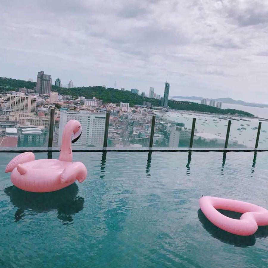 The Base Condo Pattaya Zewnętrze zdjęcie
