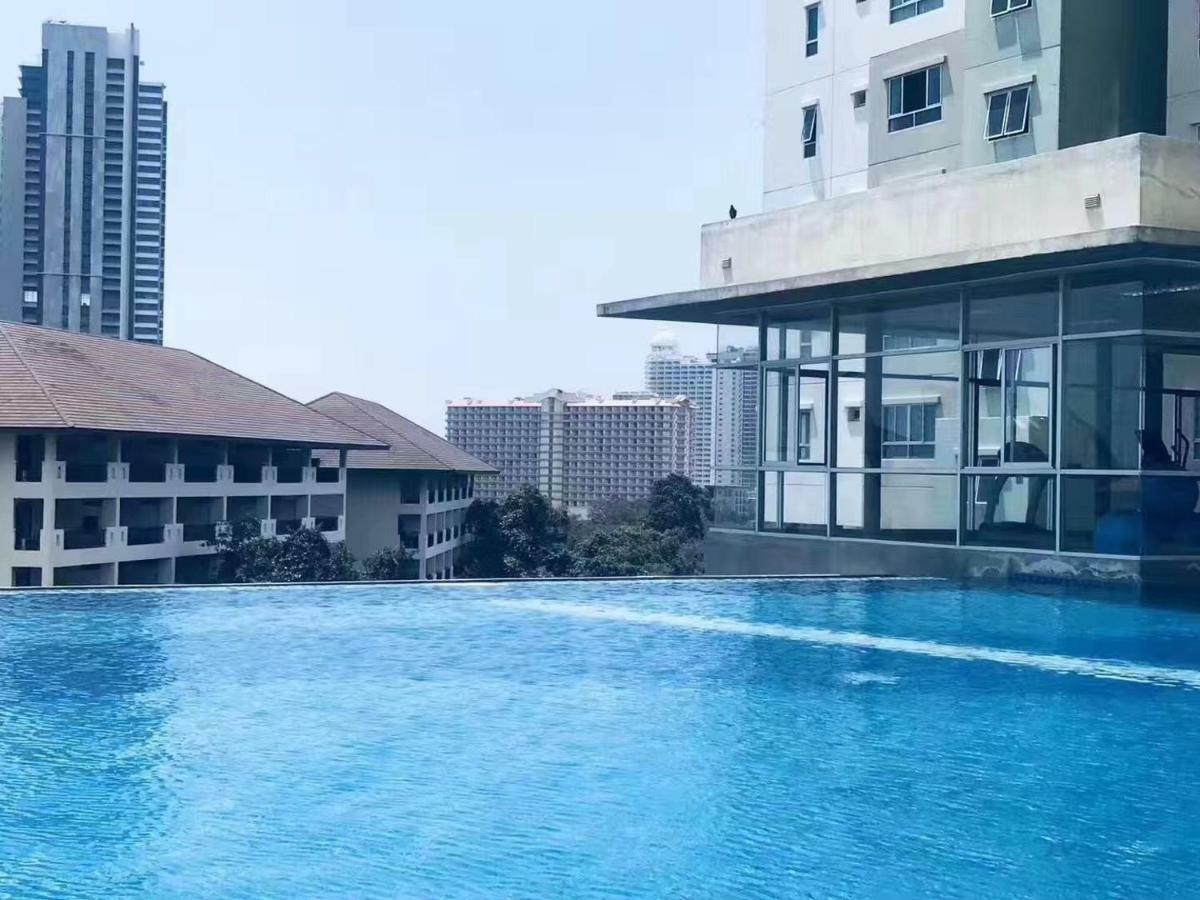 The Base Condo Pattaya Zewnętrze zdjęcie